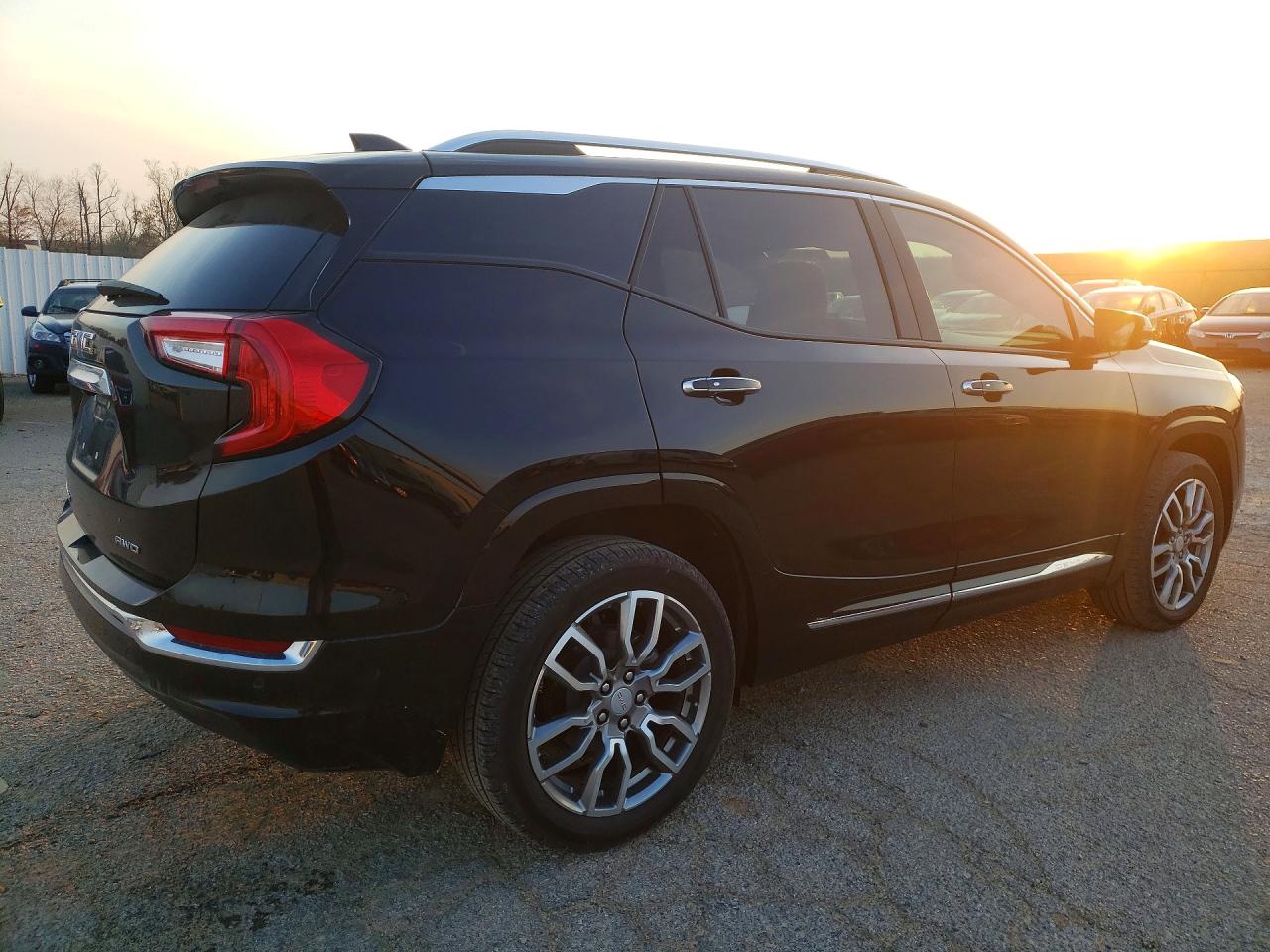 2024 GMC Terrain VIN 3GKALXEG3RL392843 photo 3
