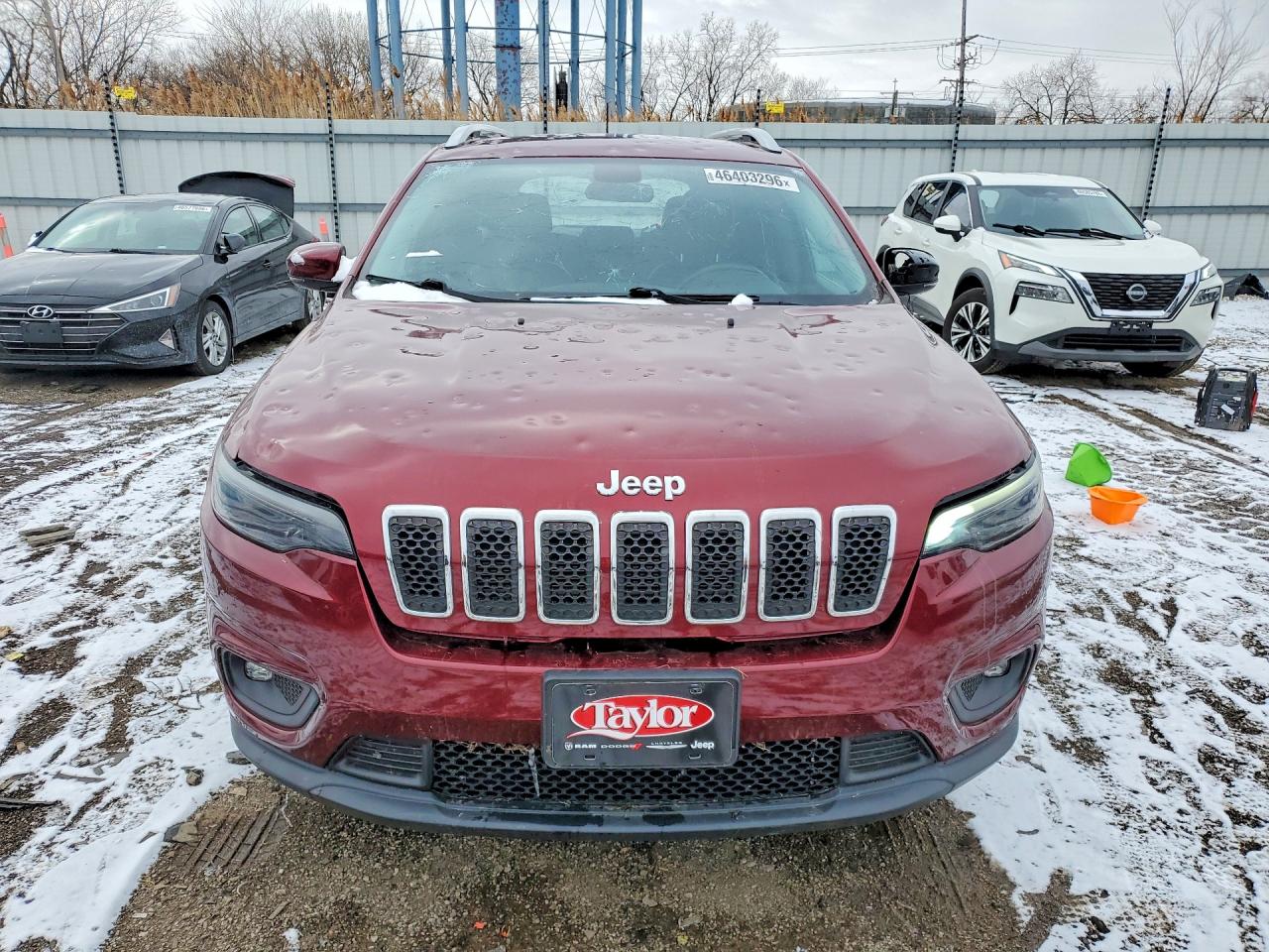 2019 Jeep Cherokee VIN 1C4PJMLB8KD323496 photo 5