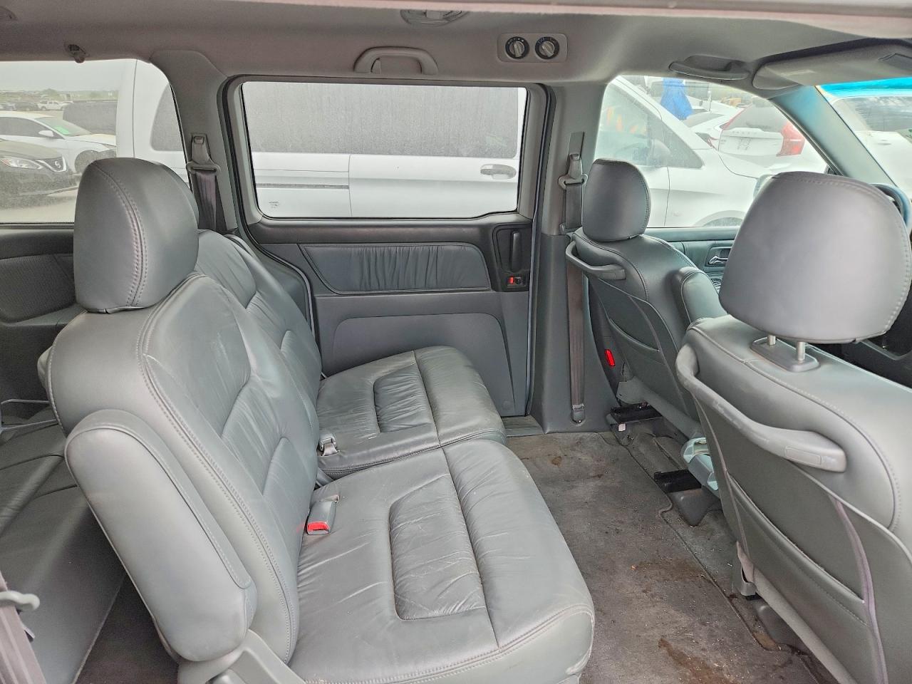 2003 Honda Odyssey VIN 5FNRL189X3B151991 photo 11