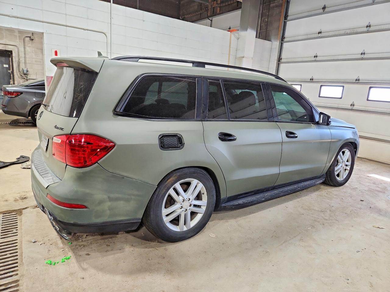 2013 Mercedes-Benz Gl-class VIN 4JGDF7CE3DA172213 photo 3