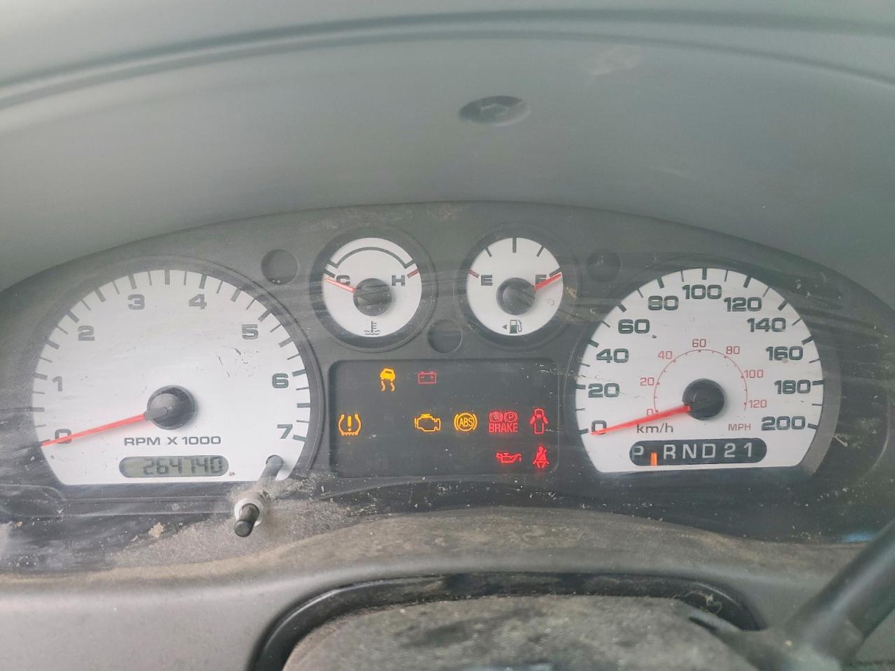 2010 Ford Ranger VIN 1FTLR4FE3APA36058 photo 9