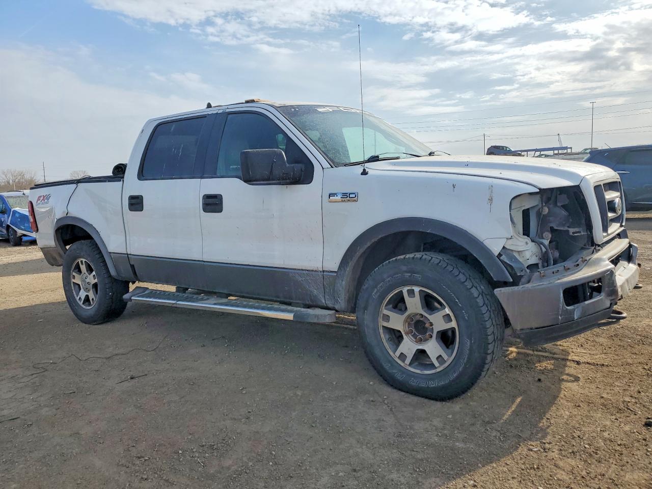 2005 Ford F150 VIN 1FTPW14545FB53705 photo 4