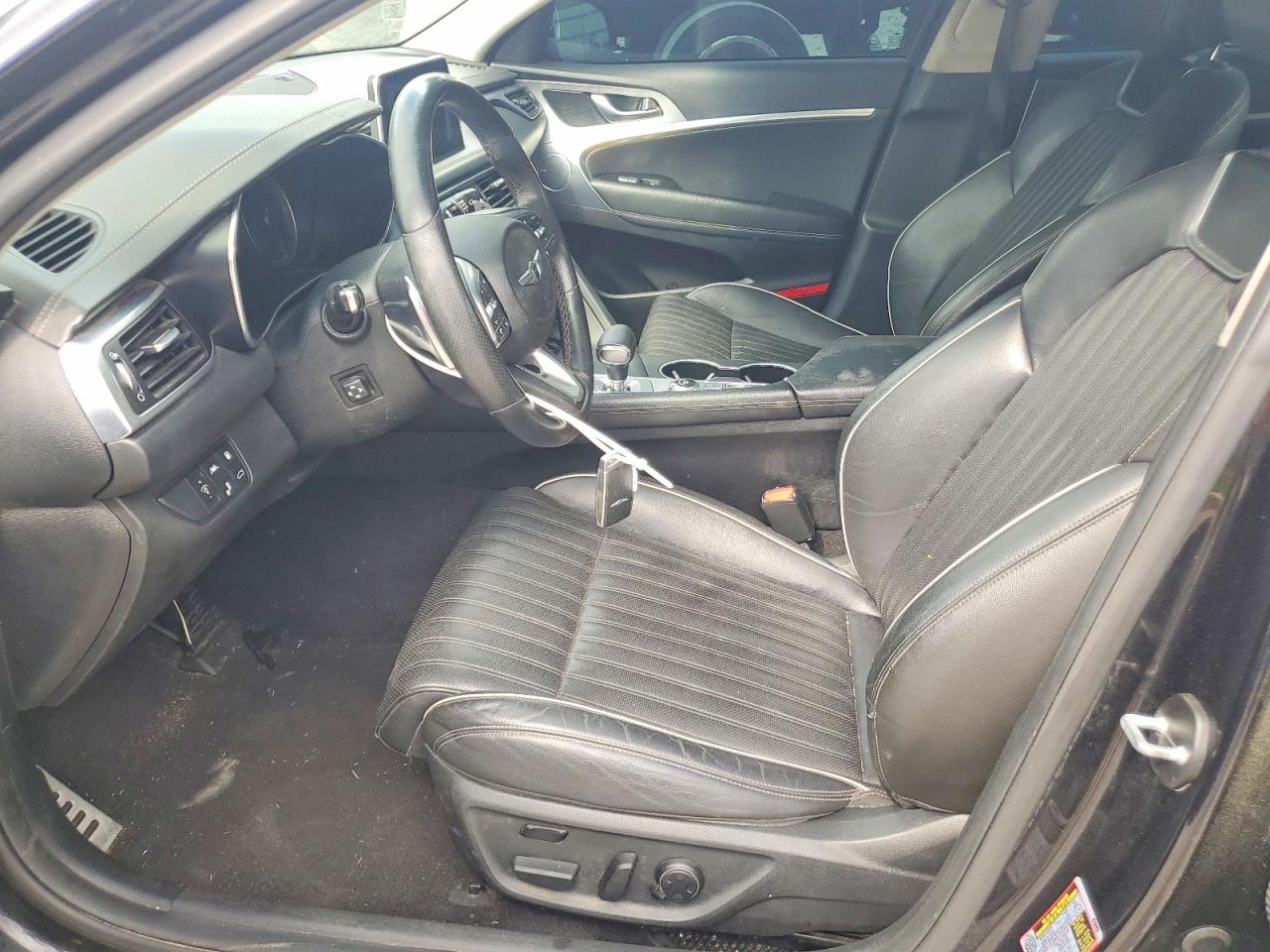 2021 Genesis G70 VIN KMTG74LE5MU067279 photo 7
