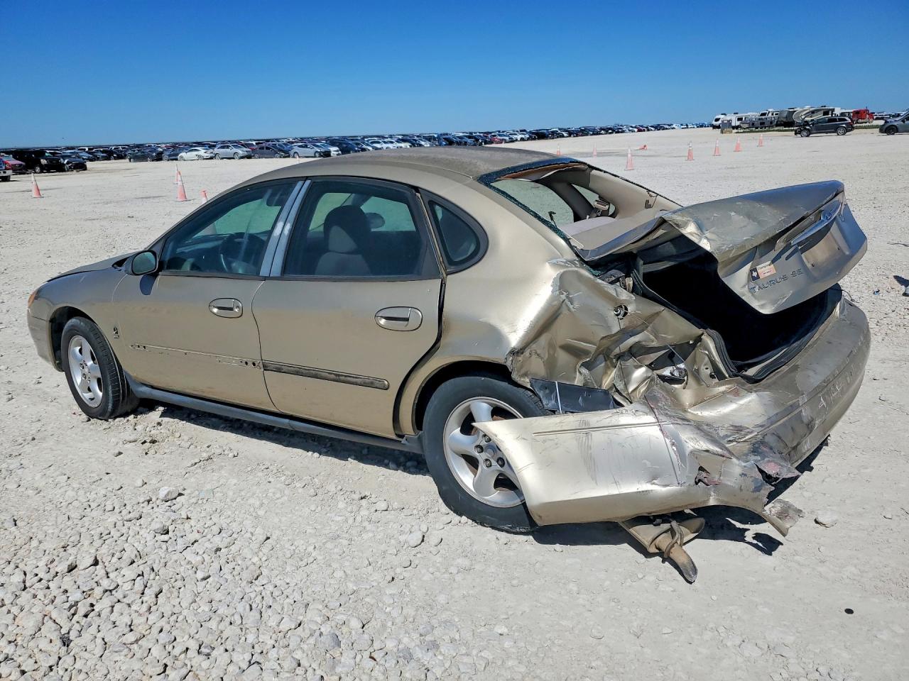 2000 Ford Taurus VIN 1FAFP5325YA255920 photo 2