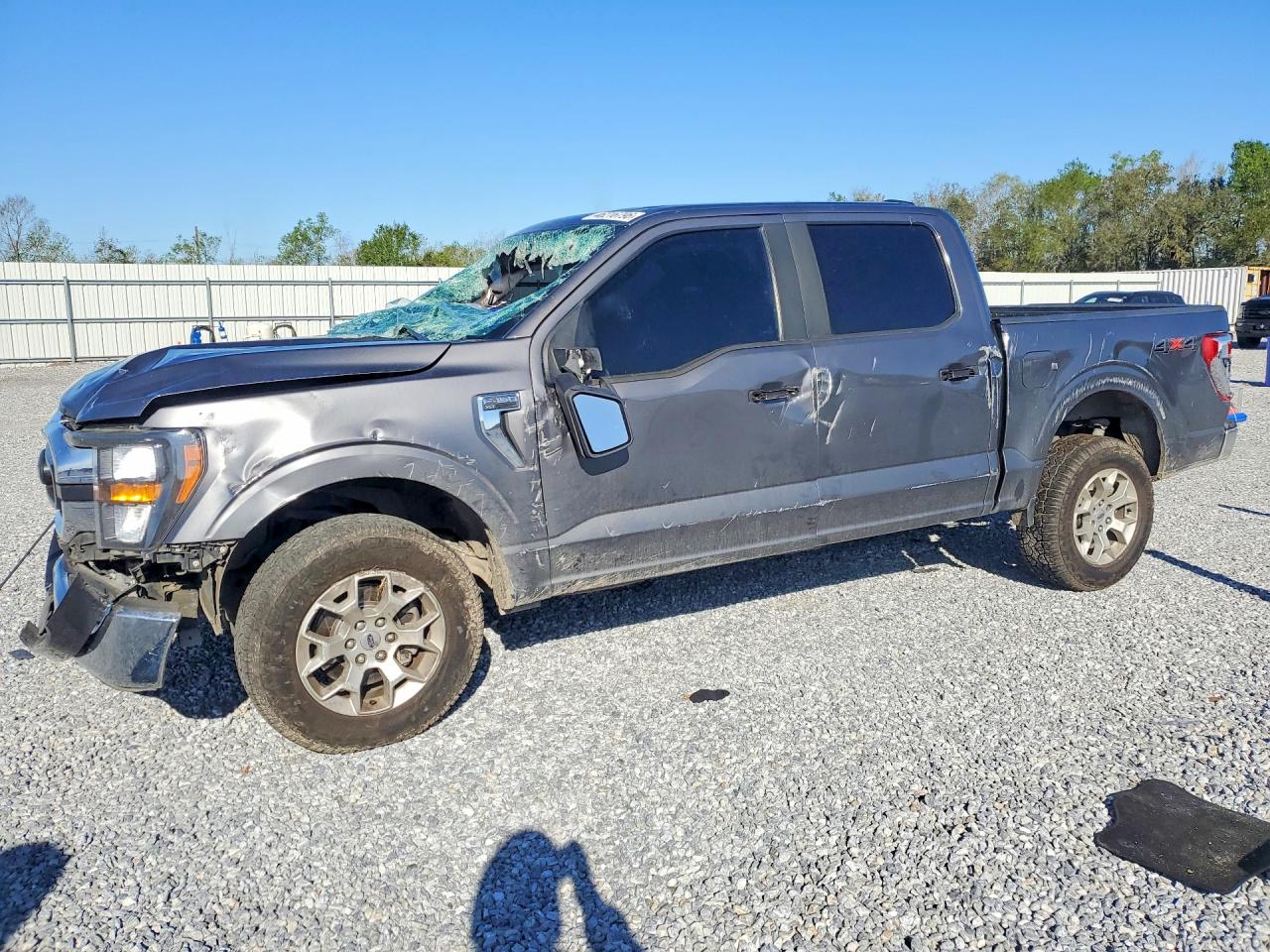 2023 Ford F150 VIN 1FTFW1E87PFA94351 photo 1