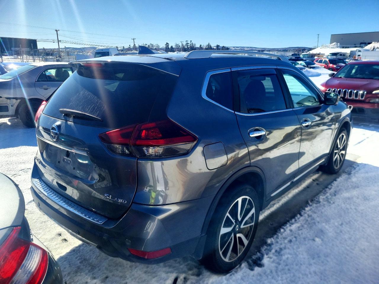 2019 Nissan Rogue VIN 5N1AT2MV3KC706227 photo 3