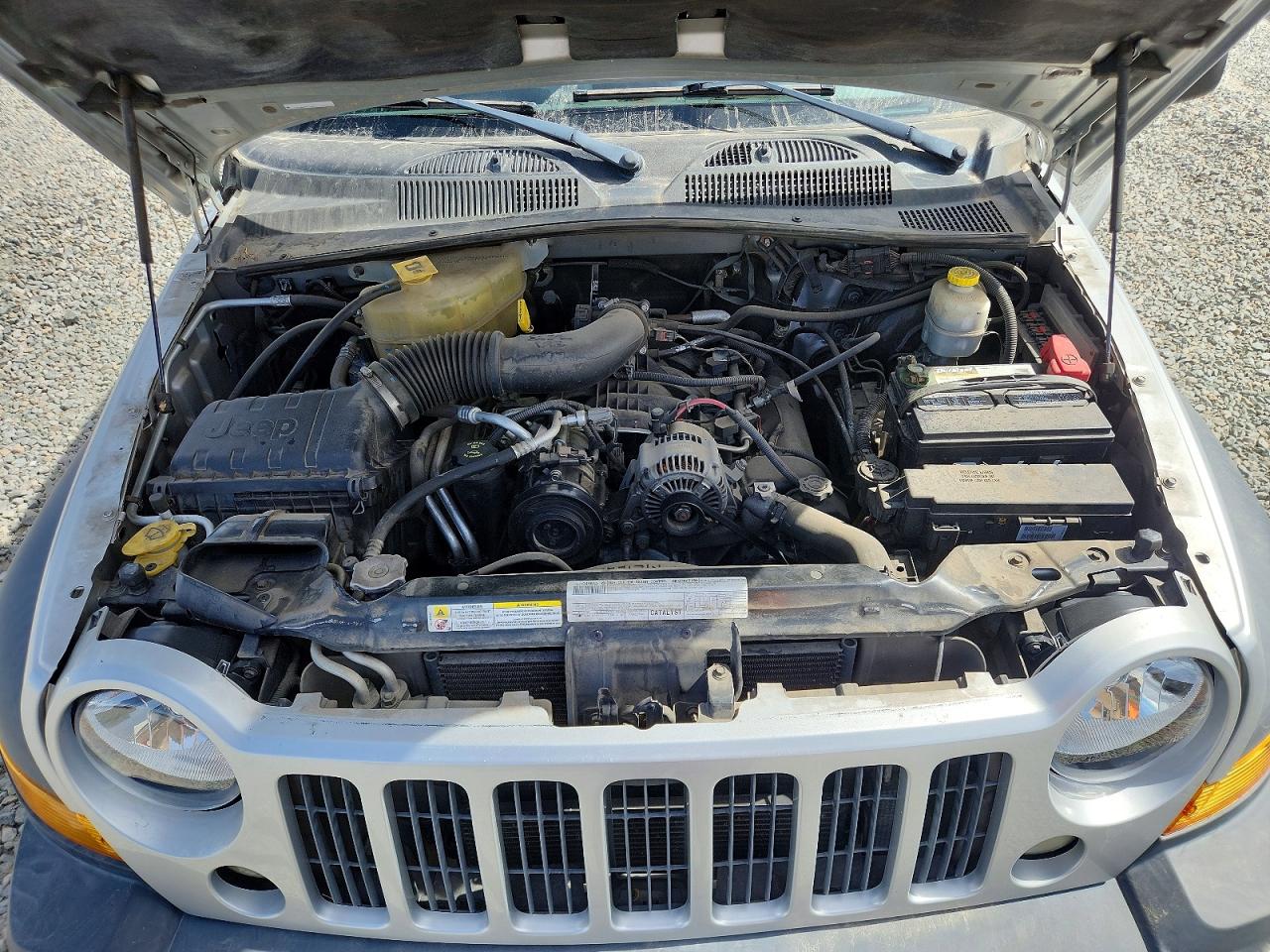 2007 Jeep Liberty VIN 1J4GL48K37W672249 photo 12