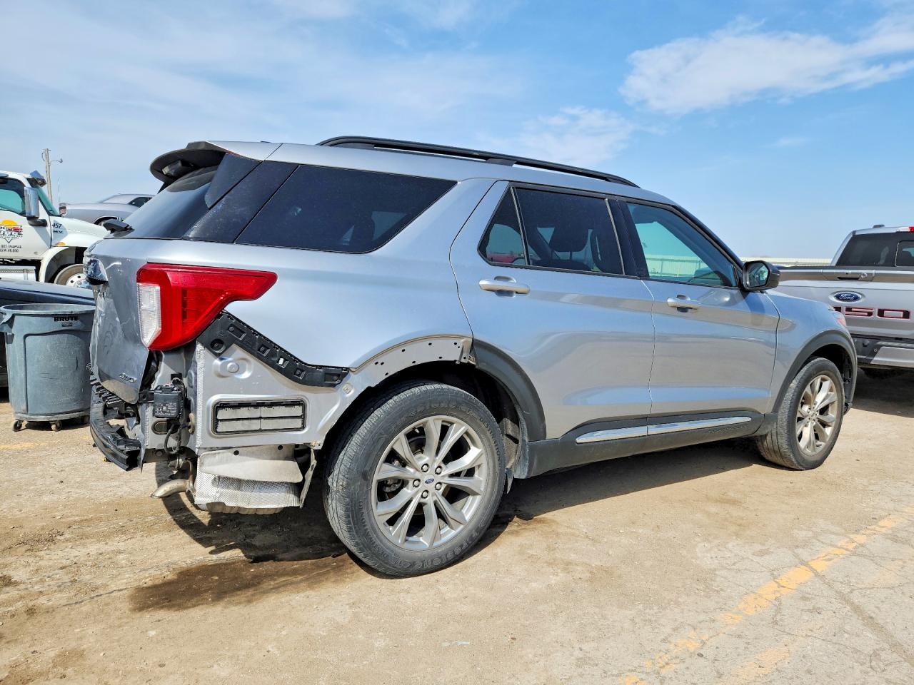 2021 Ford Explorer VIN 1FMSK8DH7MGC01887 photo 3