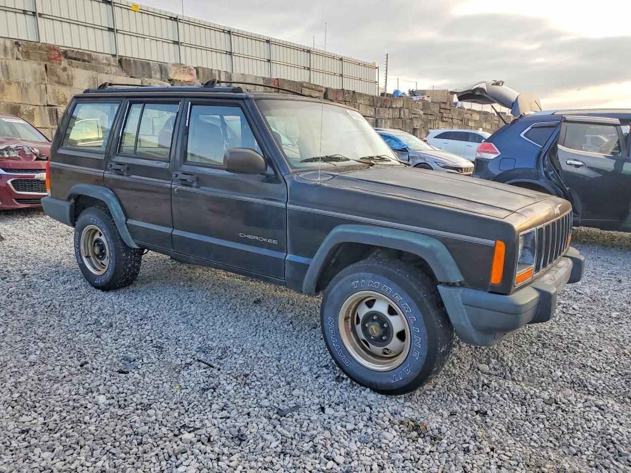 1998 JEEP Cherokee VIN 1J4FT28S2WL163768 photo 4