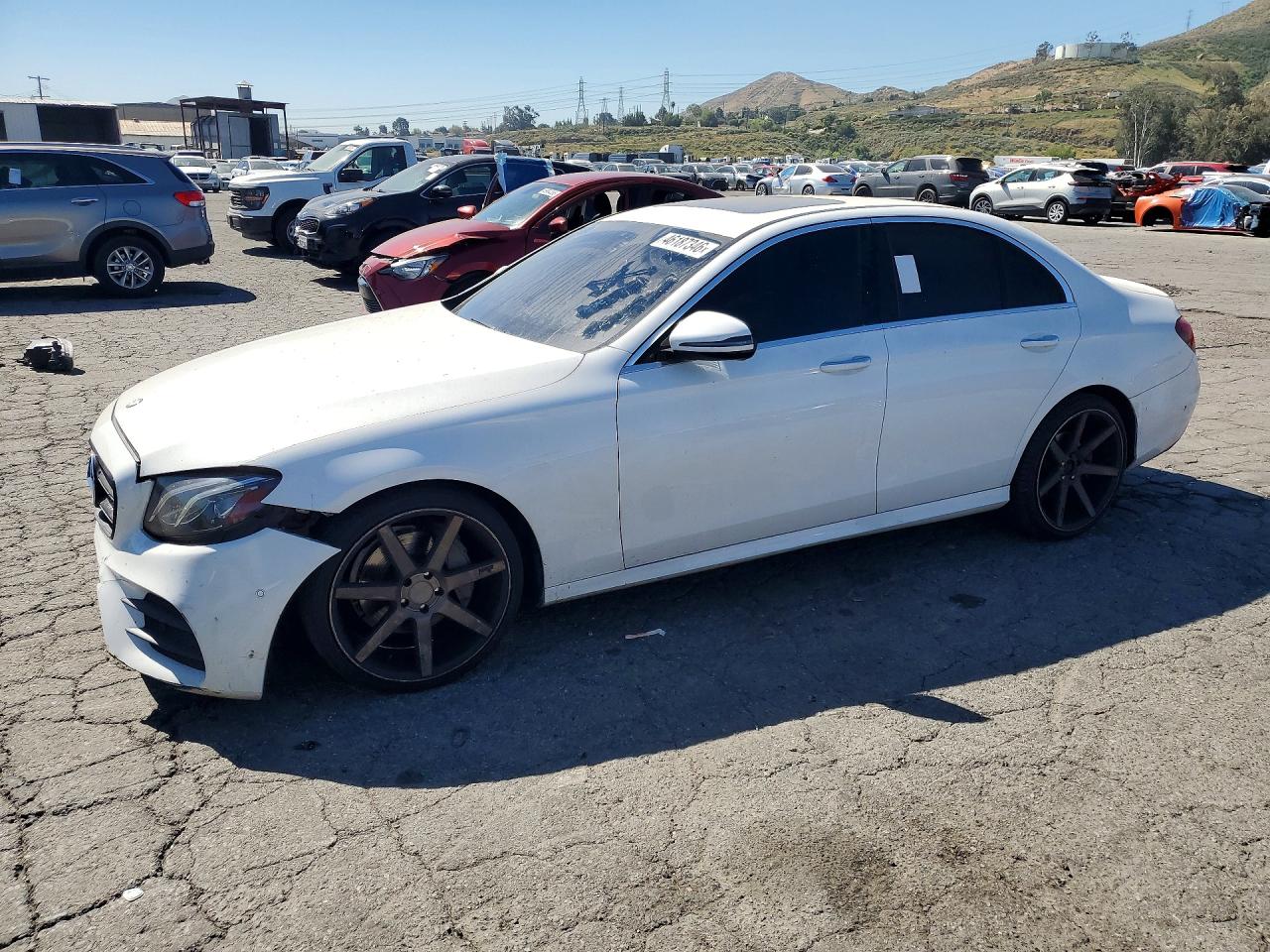 2017 Mercedes-Benz E-class VIN WDDZF4JBXHA098351 photo 1
