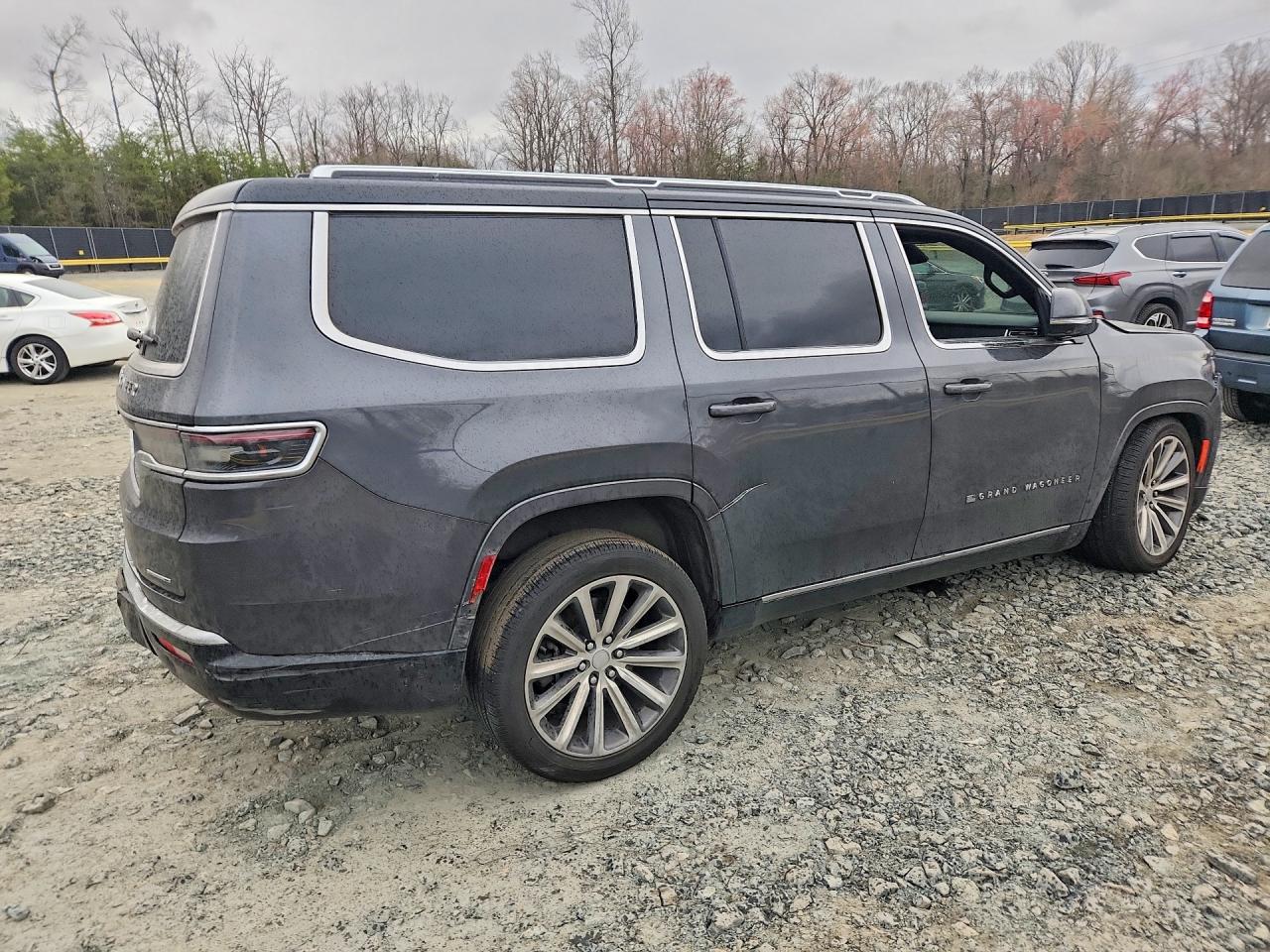 2022 Jeep Grand wago VIN 1C4SJVFP6NS180023 photo 3