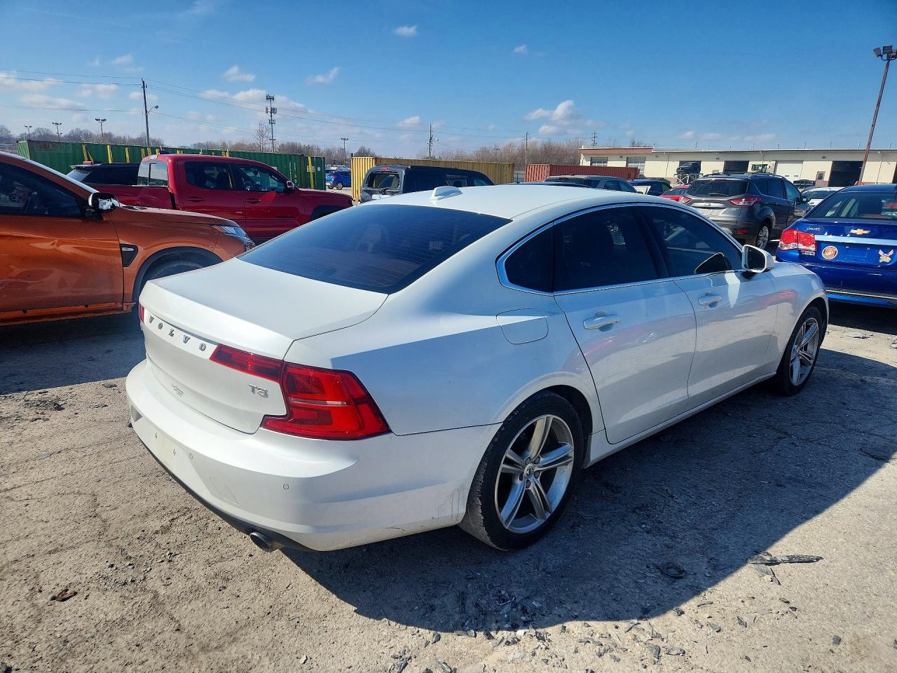 2017 Volvo S90 VIN YV1102AK3H1010232 photo 3
