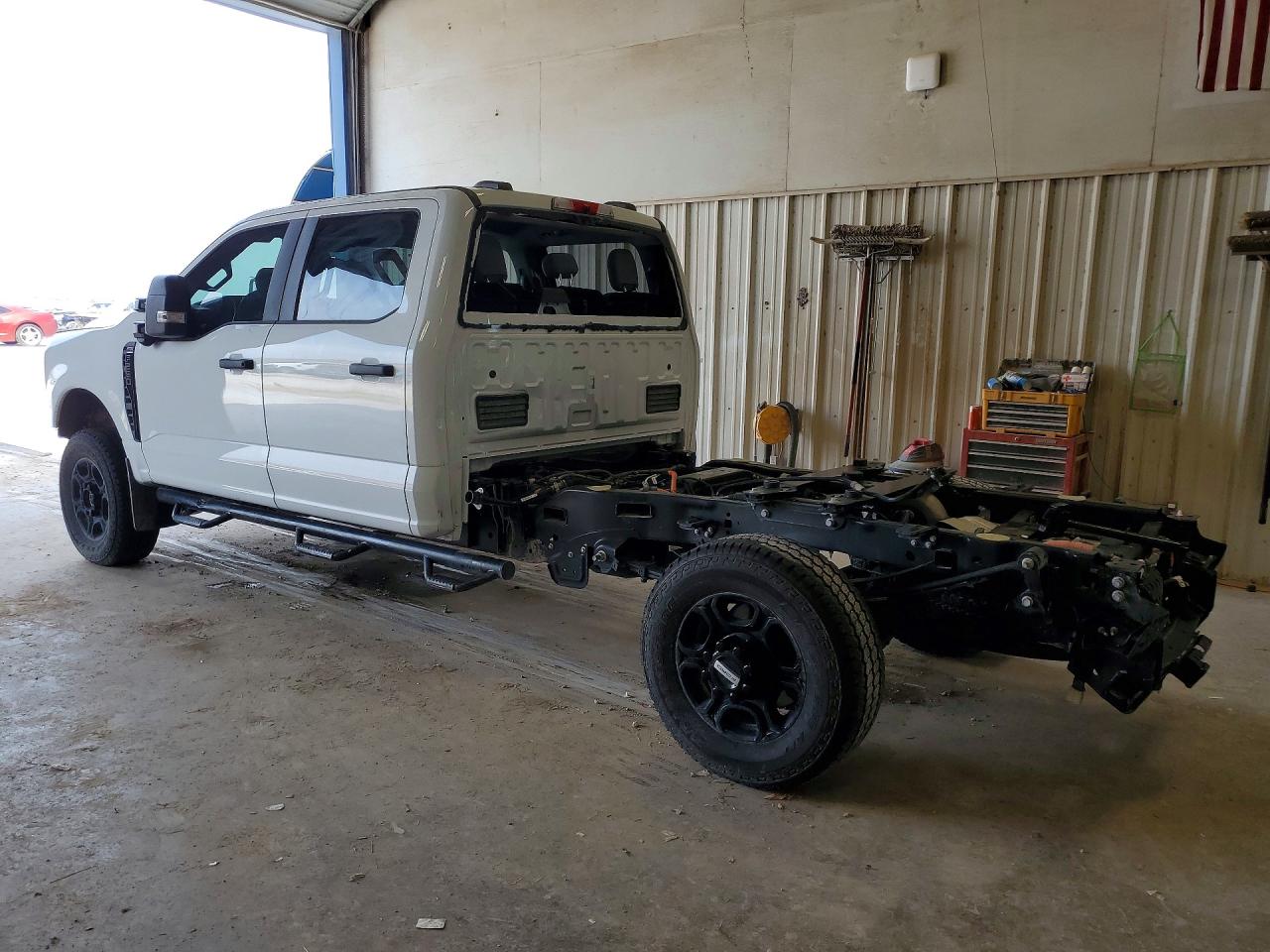 2025 Ford F250 VIN 1FT8W2BN3SED74095 photo 2