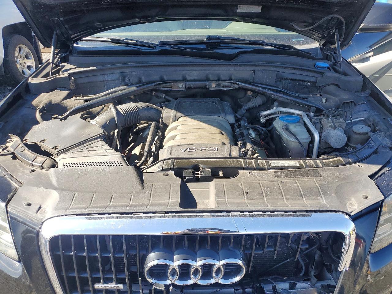 2010 Audi Q5 VIN WA1LKAFP2AA030138 photo 12