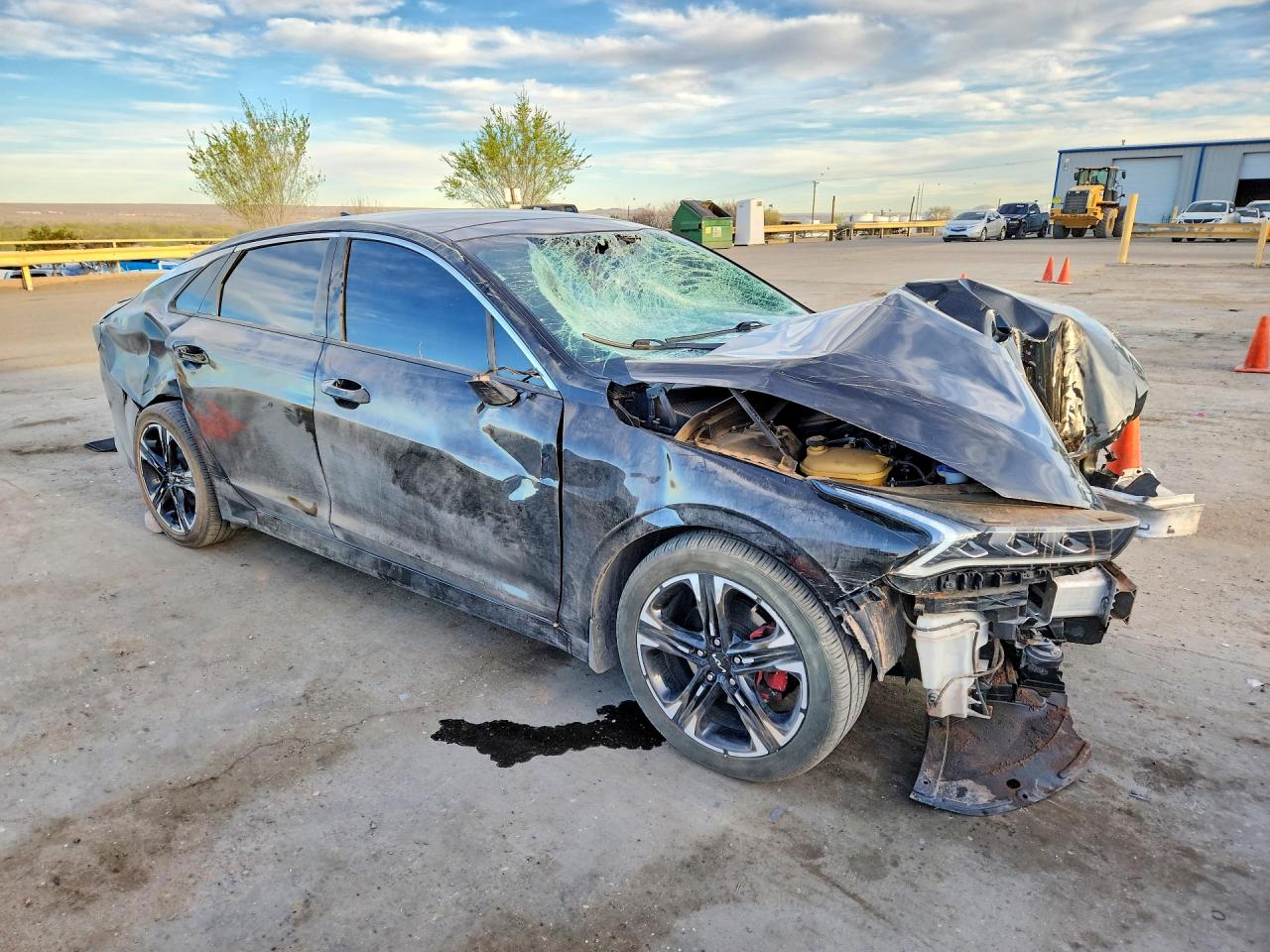 2022 Kia K5 VIN 5XXG64J24NG098959 photo 4