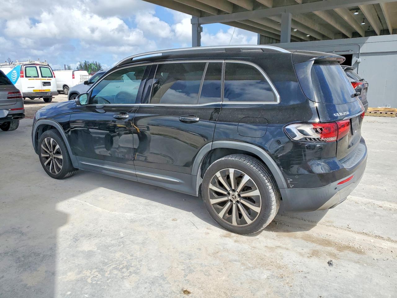 2021 Mercedes-Benz Glb-class VIN W1N4M4GB9MW161186 photo 2