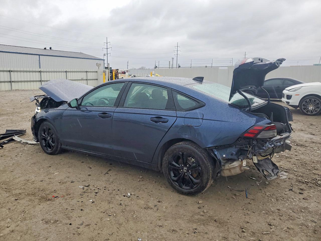 2025 Honda Accord VIN 1HGCY1F48SA021232 photo 2