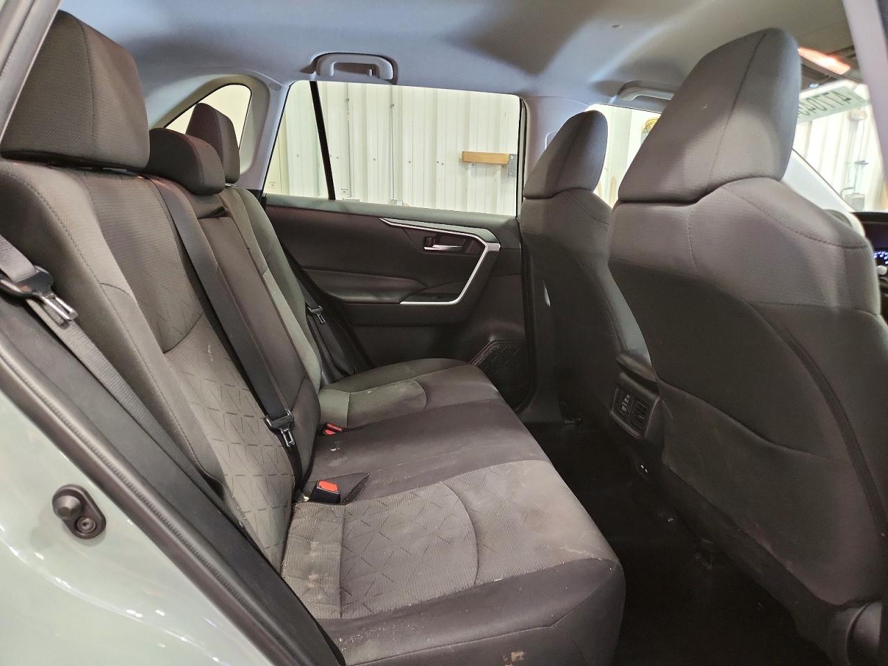 2021 Toyota Rav4 VIN 2T3W1RFV2MW127705 photo 10