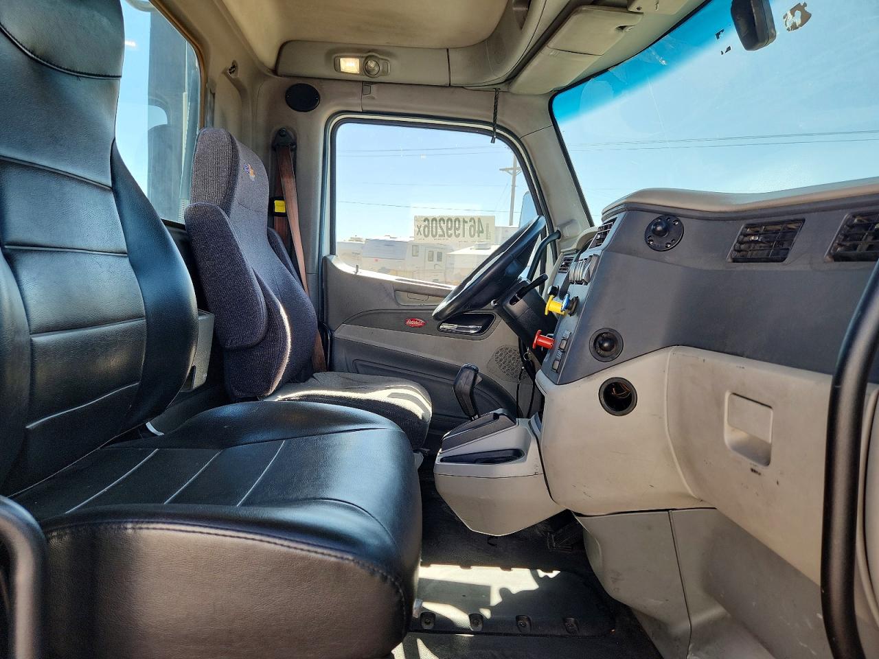 2018 PETERBILT All other VIN 1XPBA48X9JD477940 photo 5