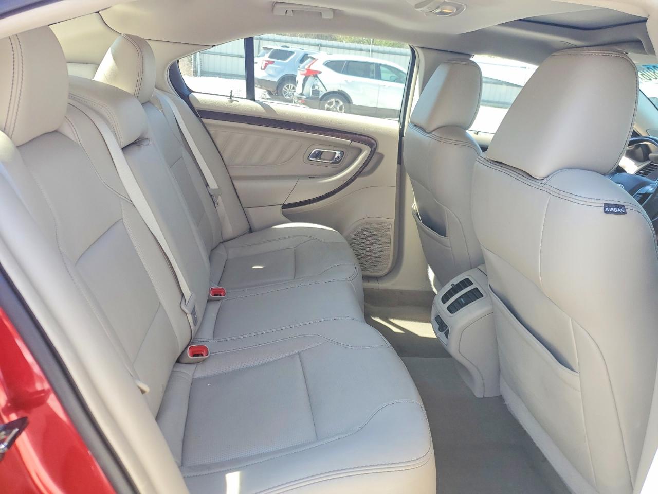 2012 Ford Taurus VIN 1FAHP2FW3CG130233 photo 10