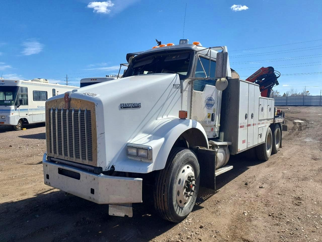 2011 KENWORTH All other VIN 1NKDLP0X3BJ295878 photo 2