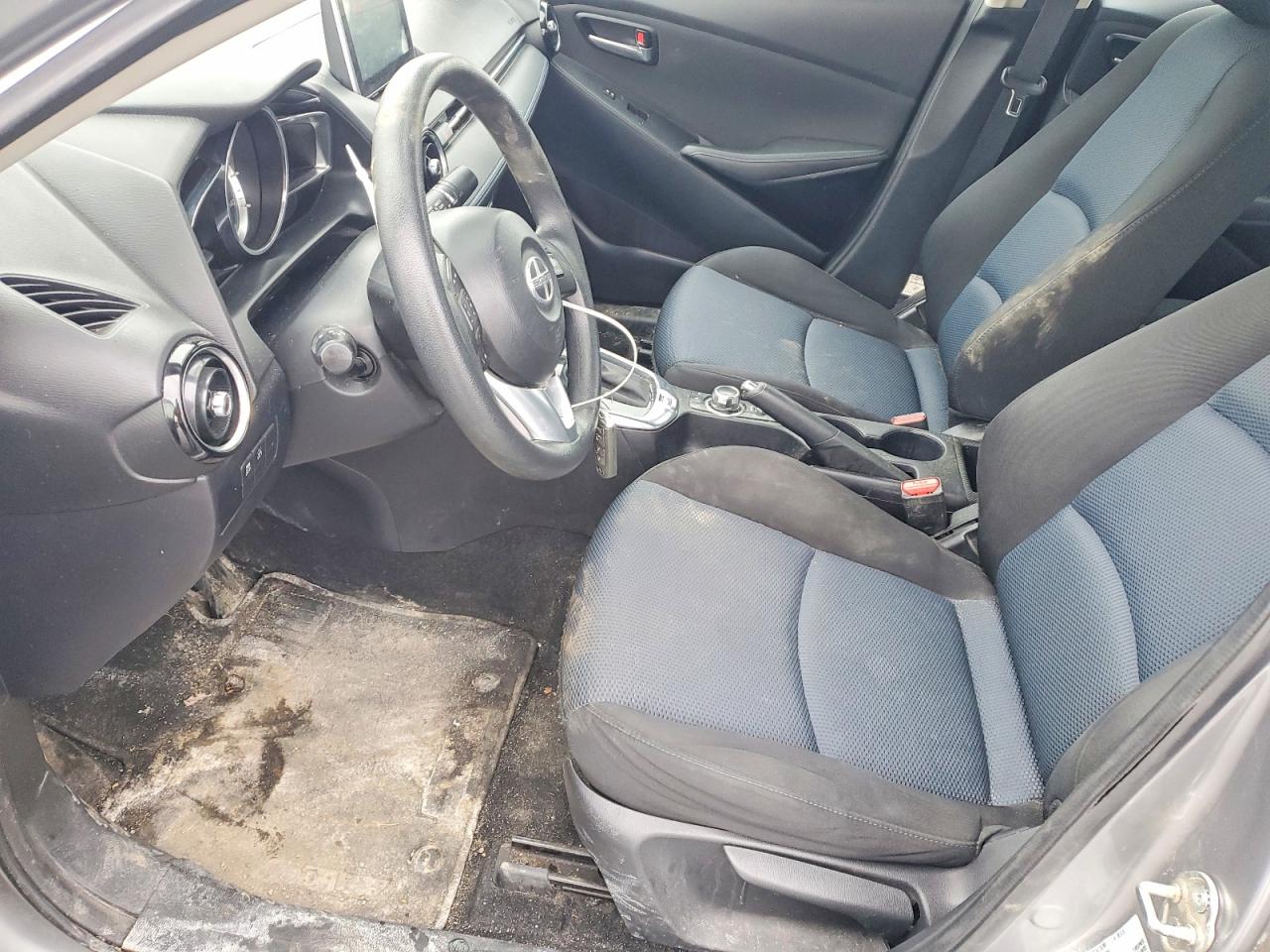 2016 Scion Ia base VIN 3MYDLBZV6GY102634 photo 7