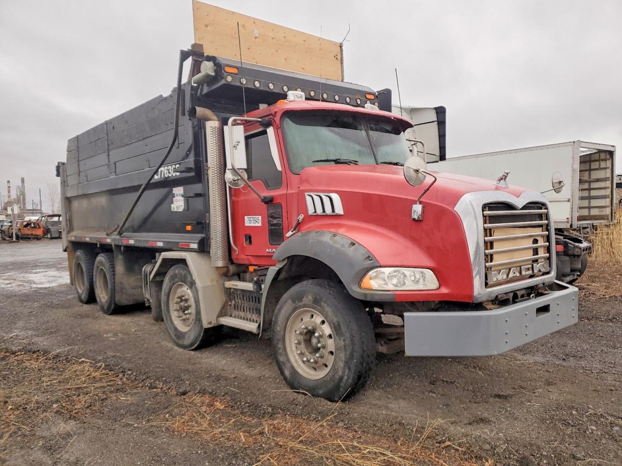 2010 MACK All other VIN 1M2AX16C2AM009845 photo 1