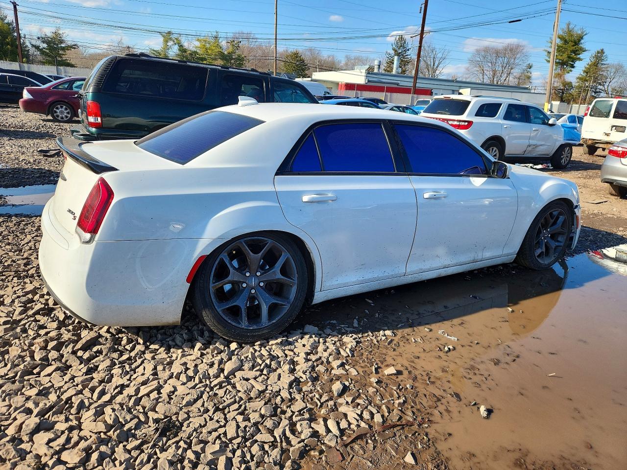 2021 Chrysler 300 VIN 2C3CCABG4MH523659 photo 3