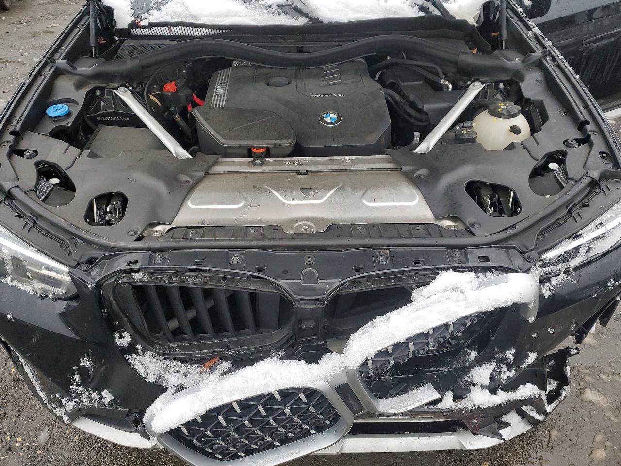 2024 BMW X4 VIN 5UX33DT00R9T48699 photo 12