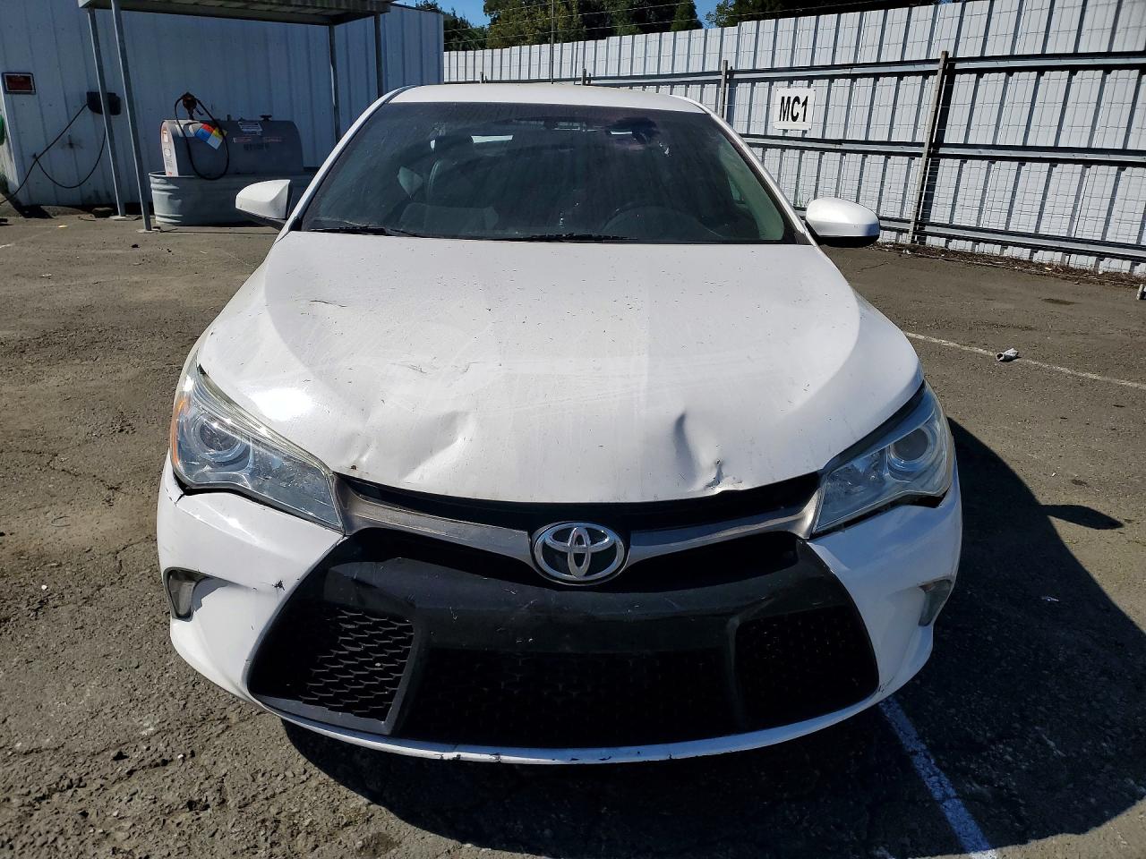 2016 TOYT Camry VIN 4T1BF1FK4GU189286 photo 5