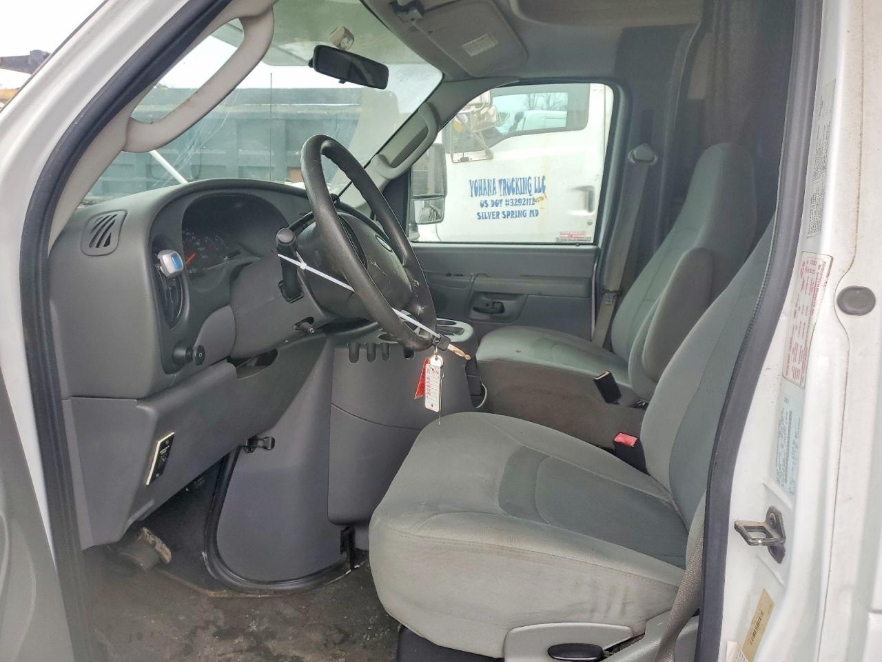 2008 Ford Econoline VIN 1FDWE35L88DB06776 photo 5