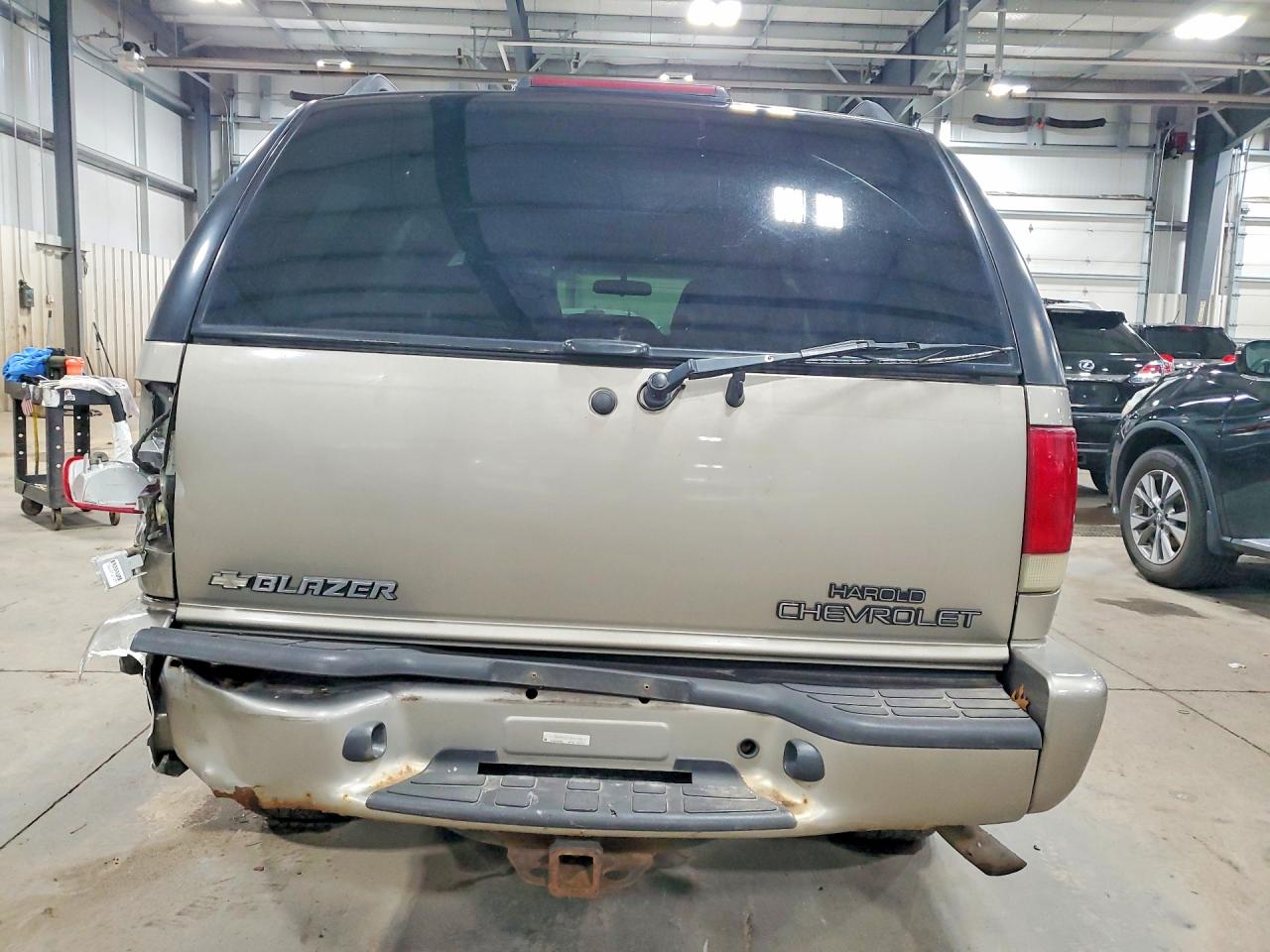 2002 Chevrolet Blazer VIN 1GNDT13W92K201151 photo 6