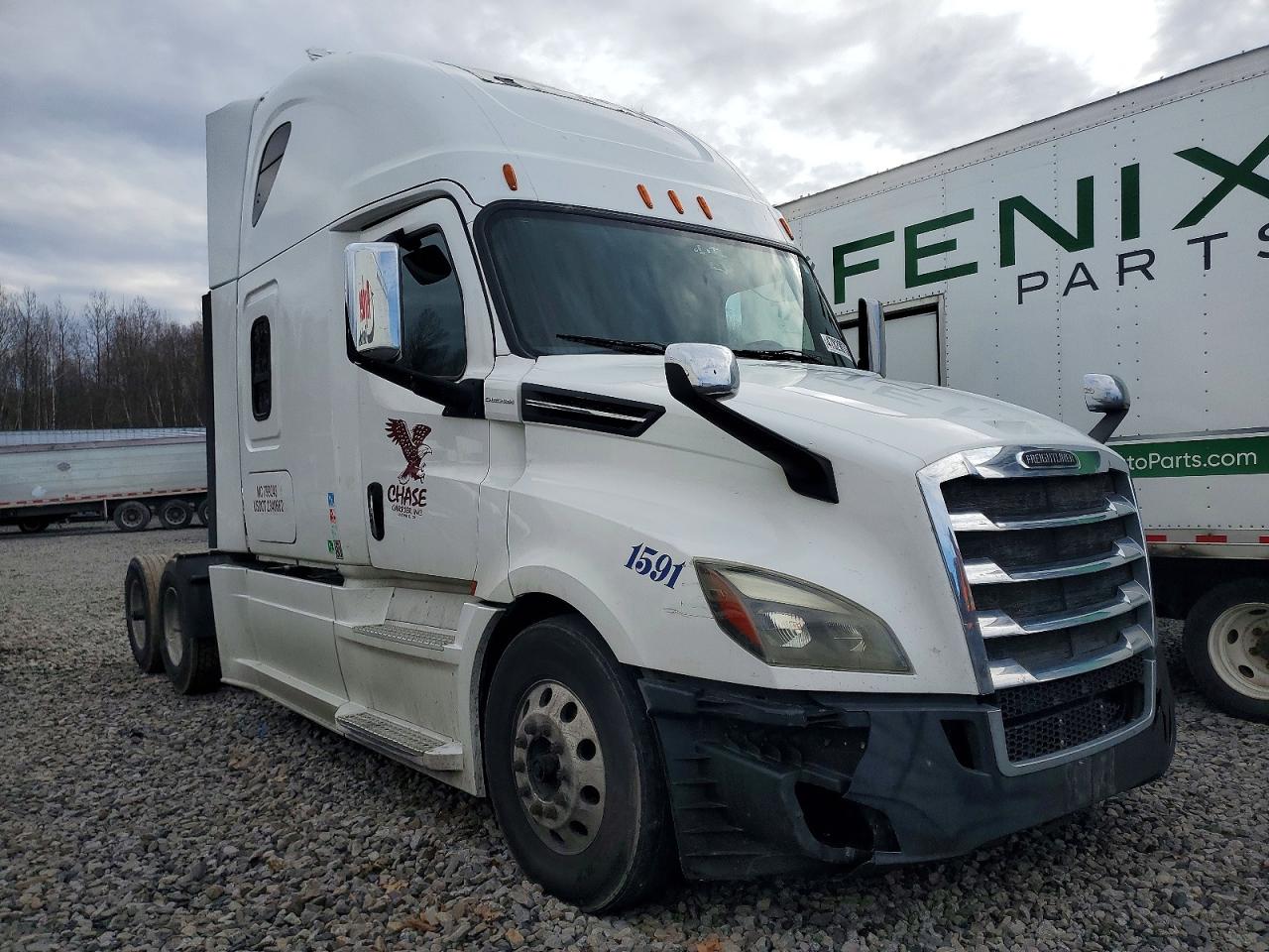 2019 FREIGHTLINER All other VIN 3AKJHHDR4KSKR1394 photo 1