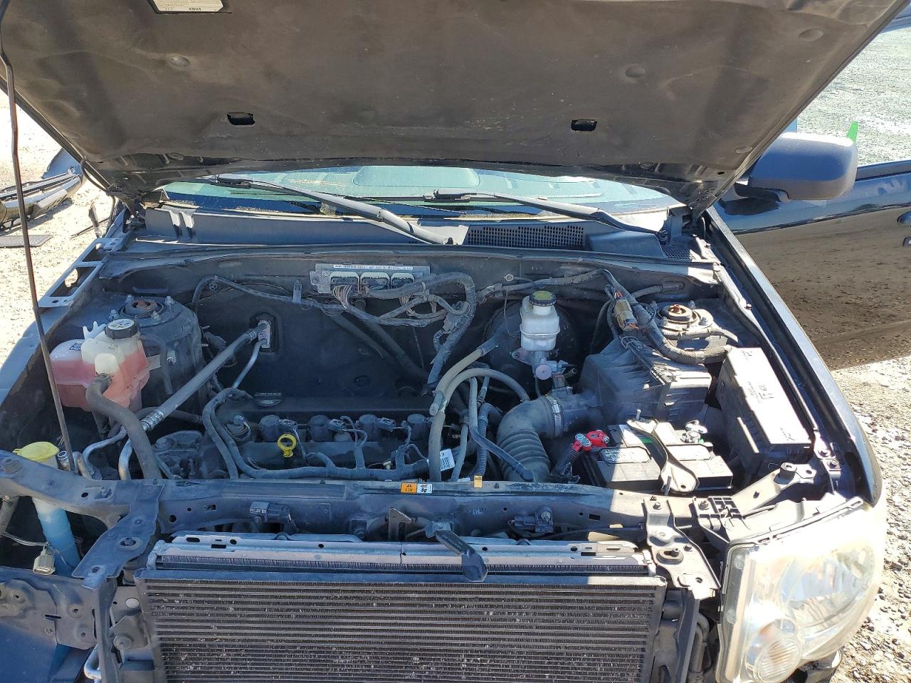 2012 Ford Escape VIN 1FMCU0D75CKC66322 photo 12