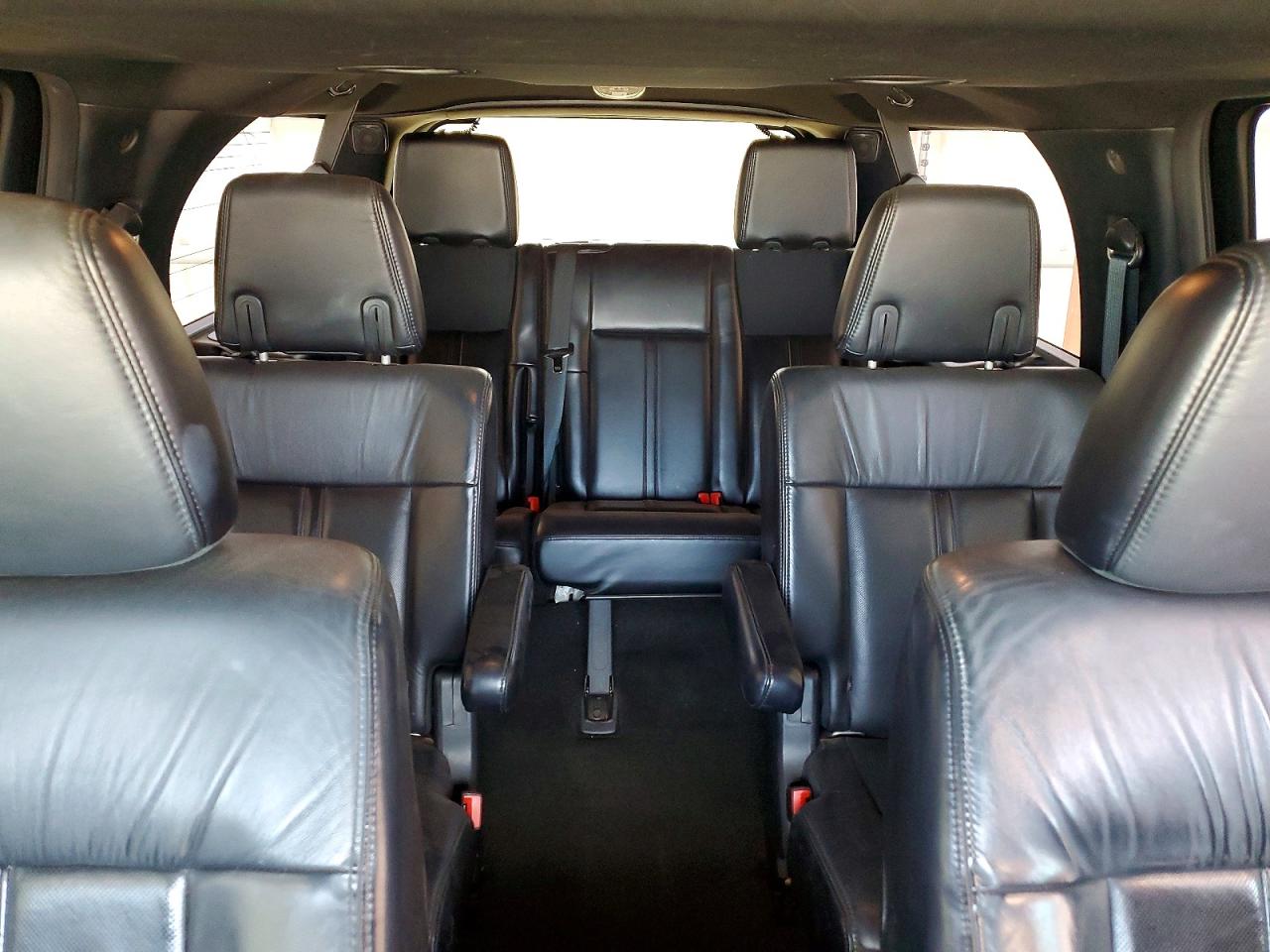 2016 Lincoln Navigator VIN 5LMJJ3HT2GEL07645 photo 10