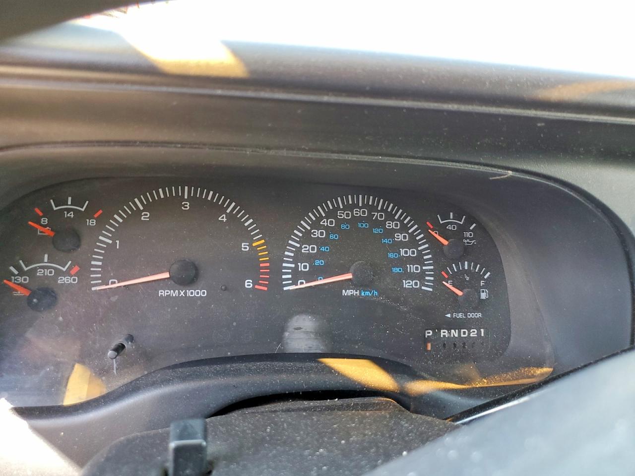 2000 Dodge Durango VIN 1B4HR28Y1YF283707 photo 9