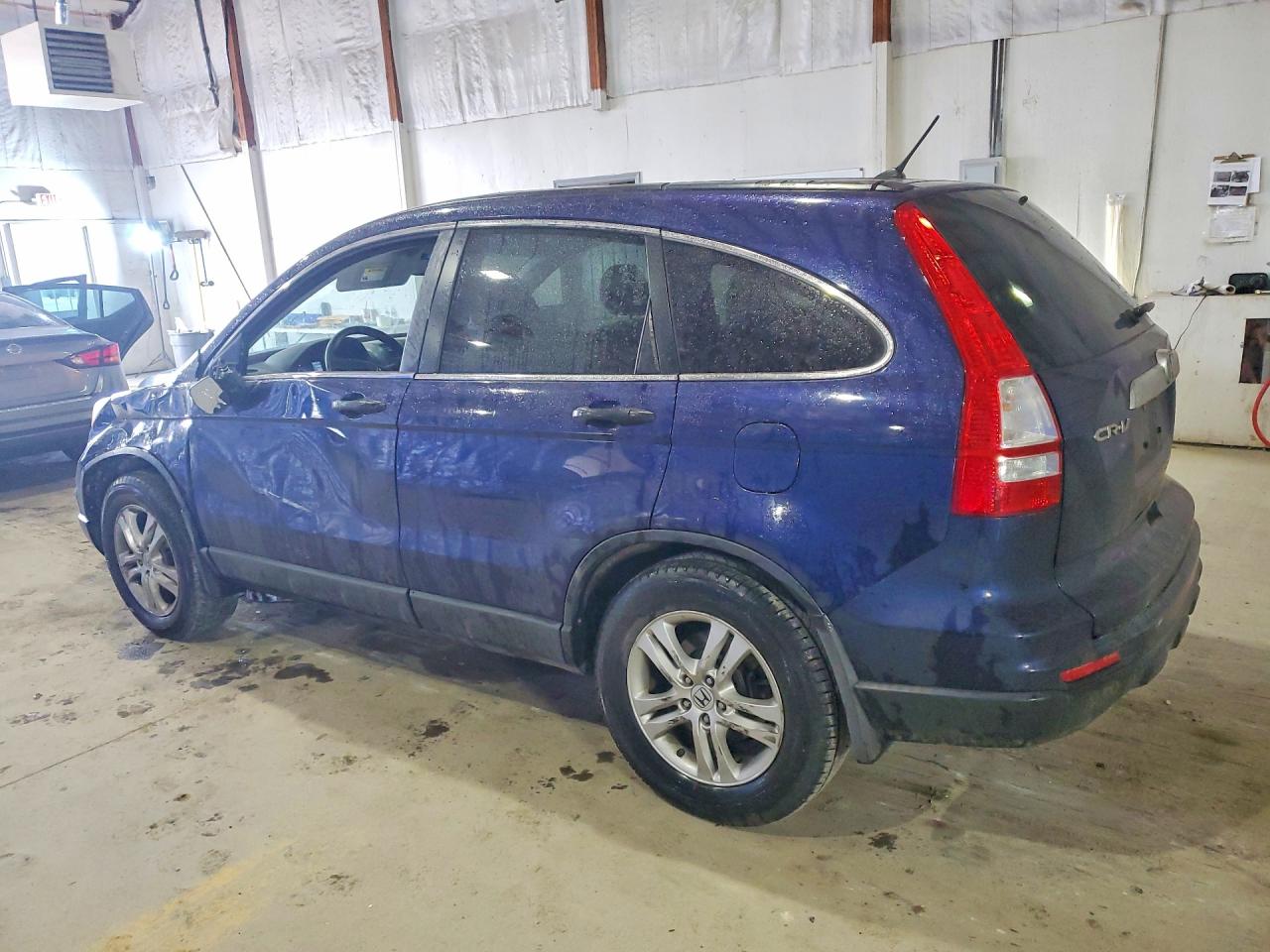 2011 Honda Crv VIN 5J6RE3H57BL022356 photo 2