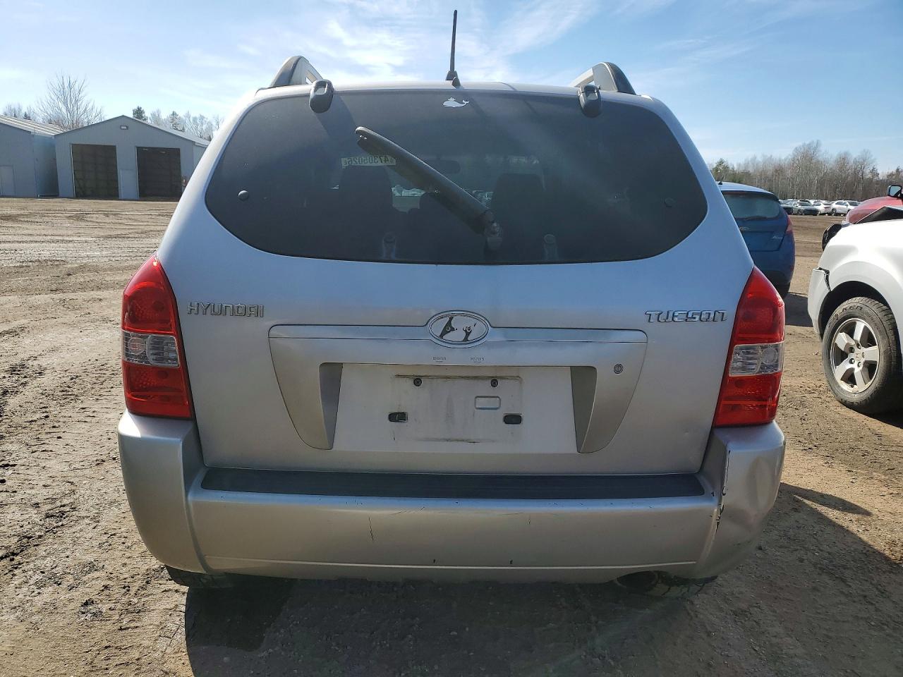 2005 Hyundai Tucson VIN KM8JM12B65U172400 photo 6