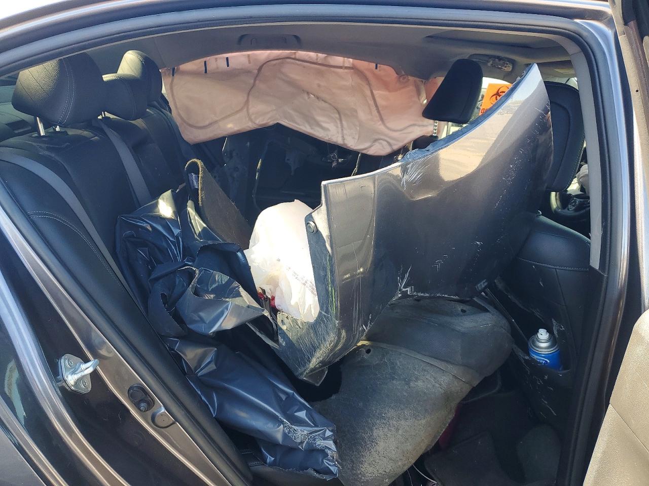 2017 Honda Accord VIN JHMCR6F53HC028490 photo 10