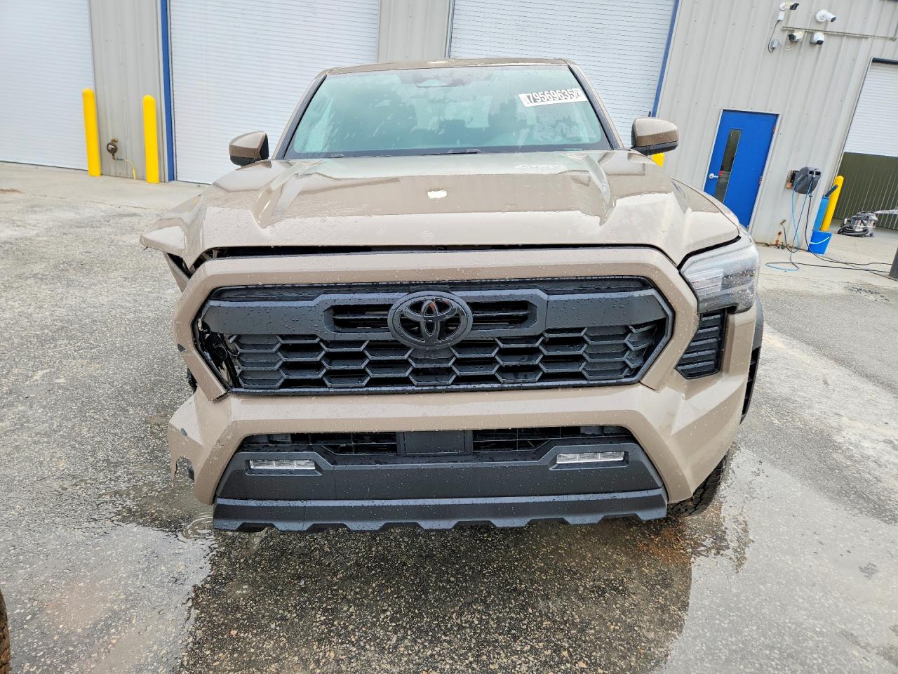 2026 Toyota Tacoma VIN 3TMLB5JN9TM219927 photo 5