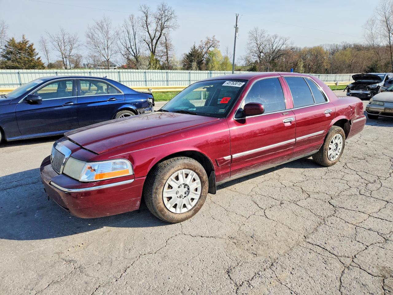 2004 Mercury Grmarquis VIN 2MEFM74W64X672978 photo 1