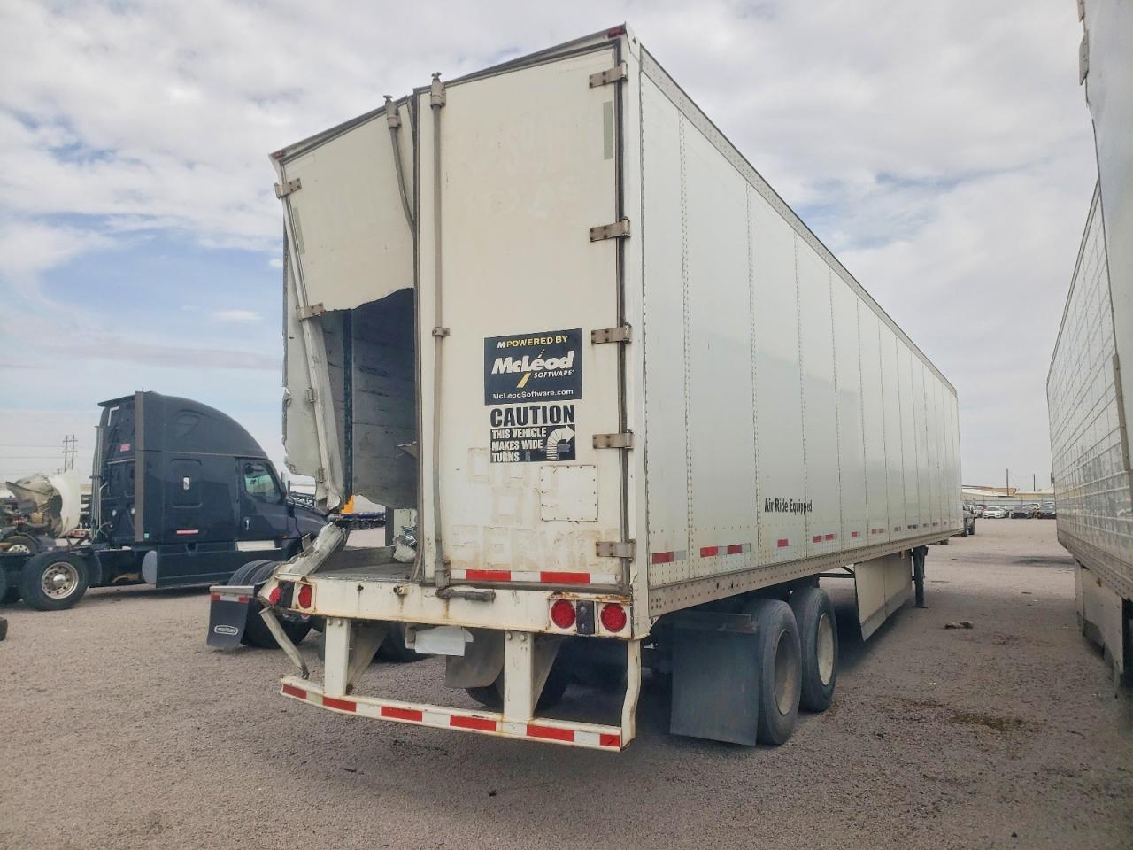 2014 WABASH All models VIN 1JJV532D3EL802693 photo 4
