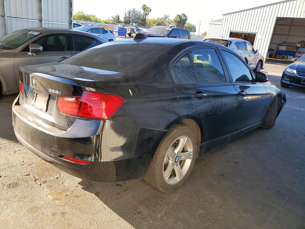 2015 3 series VIN WBA3A5G58FNS86178 photo 3