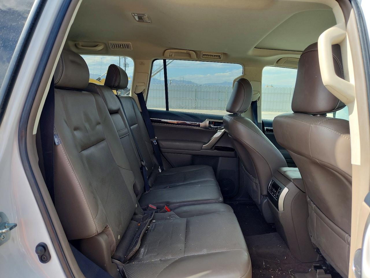 2014 LEXUS Gx VIN JTJJM7FX6E5081647 photo 11