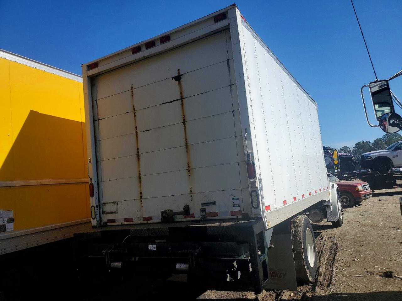 2019 FREIGHTLINER All other VIN 1FVACWFC9KHKM5968 photo 4