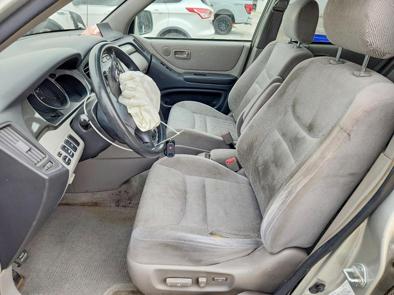 2001 TOYOTA Highlander VIN JTEHF21A010038104 photo 7