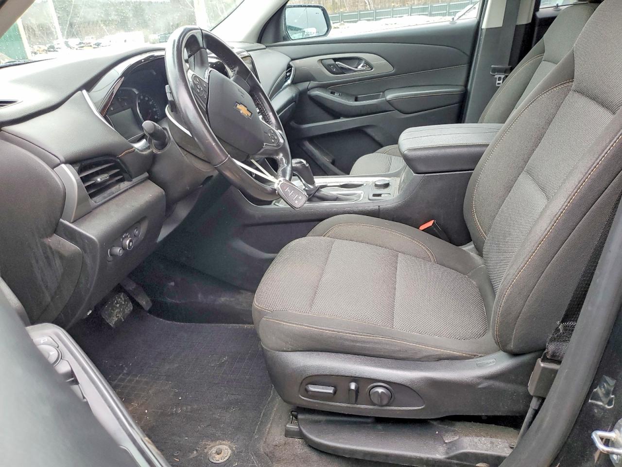 2019 Chevrolet Traverse VIN 1GNEVGKWXKJ222664 photo 7