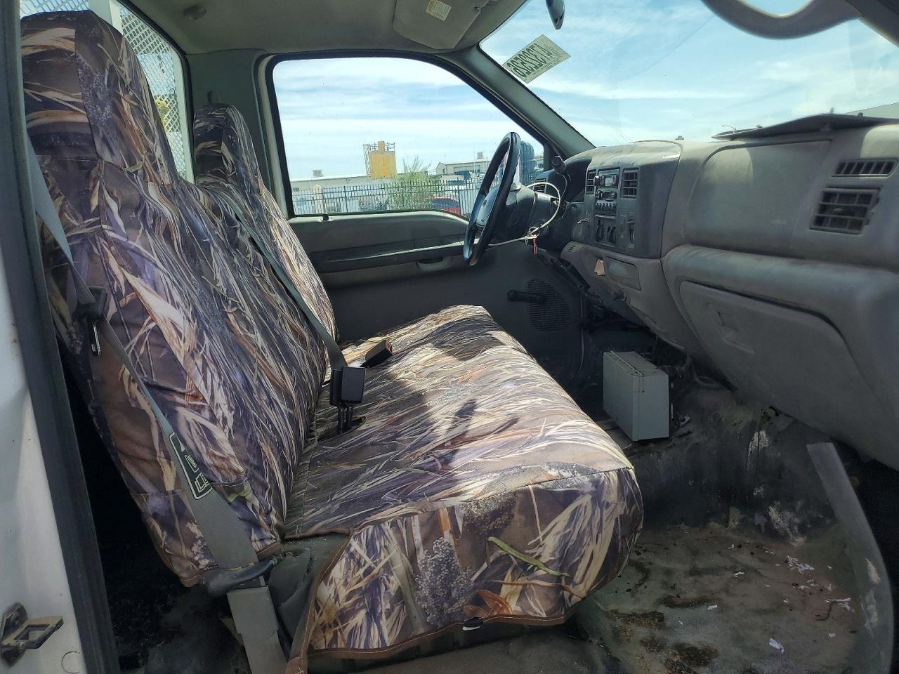 2002 Ford F350 VIN 1FDWF36F72EC89806 photo 10