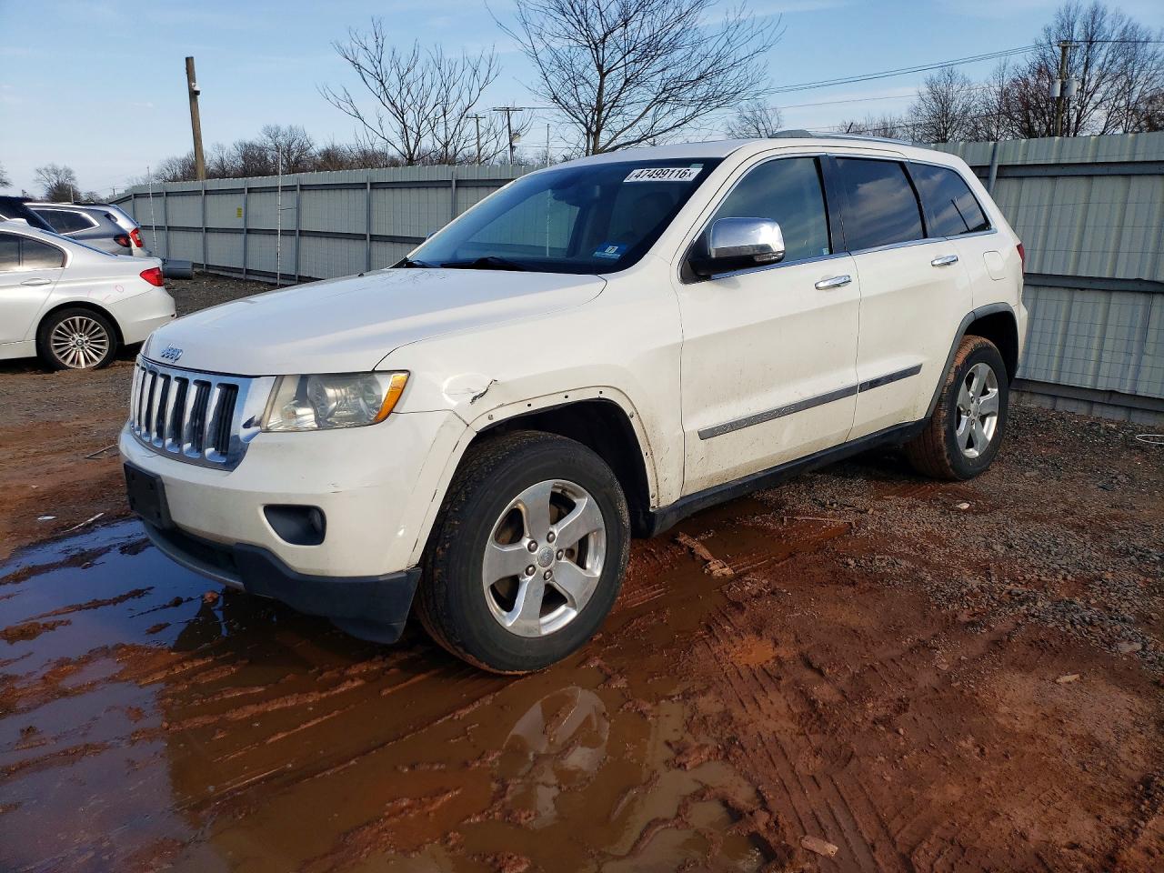 2011 Jeep Grand cher VIN 1J4RR5GG3BC745351 photo 1