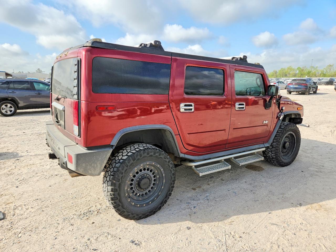 2004 Hummer H2 VIN 5GRGN23U64H104704 photo 3